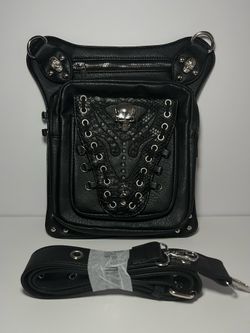 Black skull crossbody bag