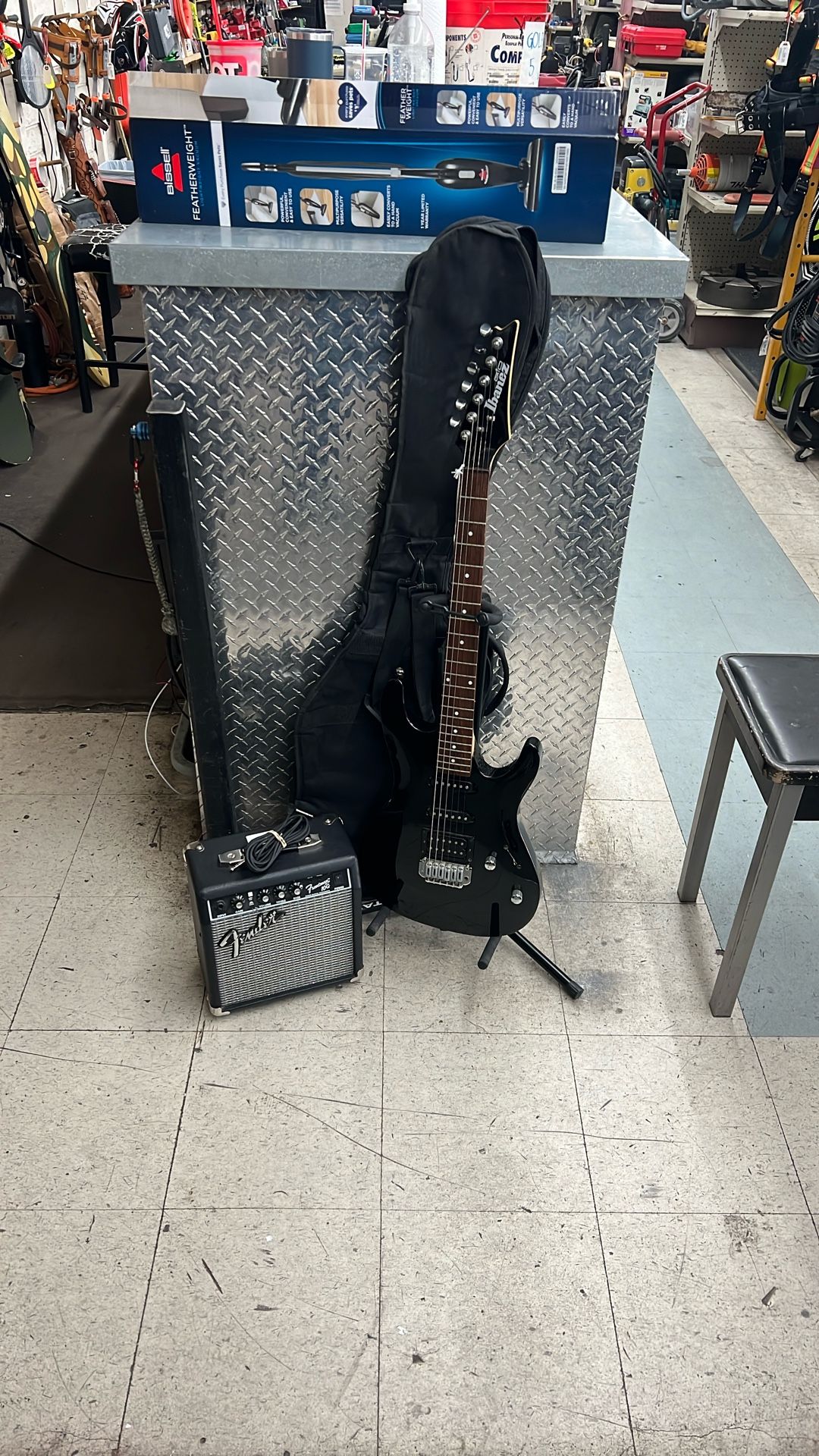 Ibanez GSA60 Electric Guitar Fender Amp Package