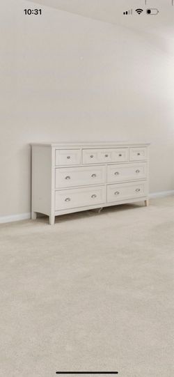 King Size Bed frame - Solid Wood Heavy Duty