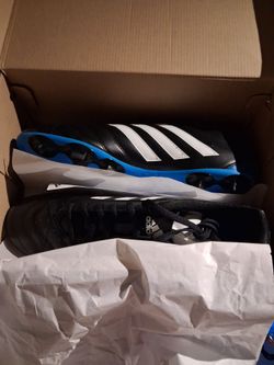 Size 12 cleats for the low