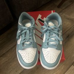 Like New Nike  Shoes