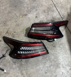 Nissan maxima taillights 