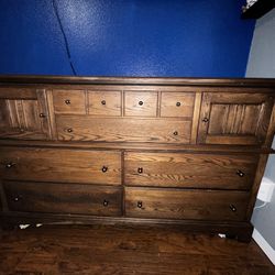 7 Slot Dresser 