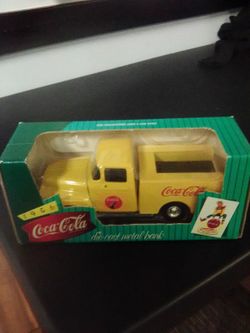 1997 Coke Cola 1956 Delivery Bank Truck 1:25 New in Box