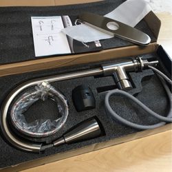 Kitchen Faucet Brand New