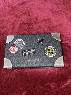 Woman’s Purse 