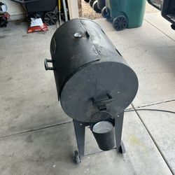 Traeger Tailgater 20 Smoker