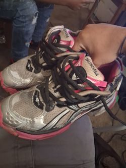 Balenciaga runners
