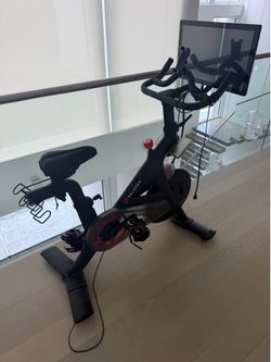 Peloton Bike