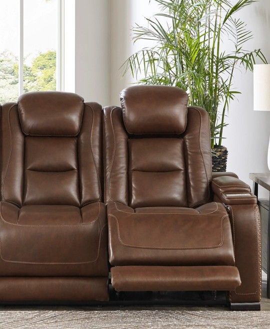 The Man Den Power Reclining Sofa