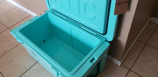 Rtic cooler 65 seafoam sales green