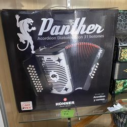 Hohner Panther in FA NEW NUEVO $800