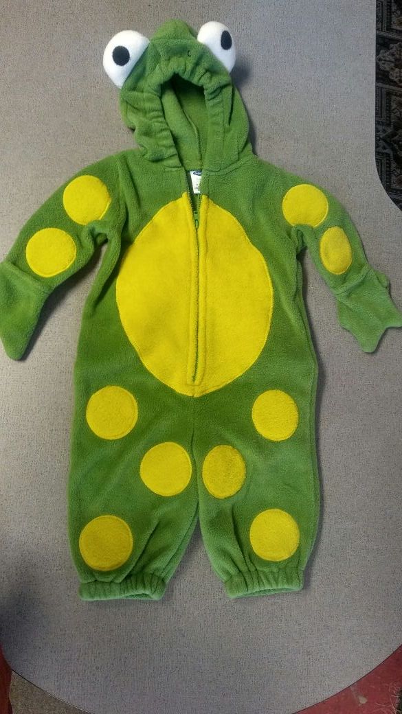 Frog Old Navy 3-6 mos.