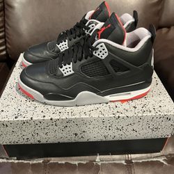 Nike Air Jordan 4 Retro Bred Reimagined Size 9.5