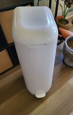 Diapers Genie $20