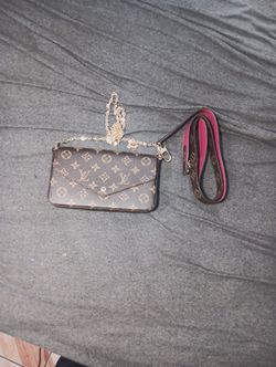 lv pochette félicie Bag Great Condition 