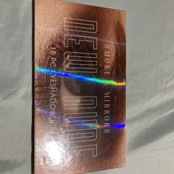 NEW NUDE Smoke & Mirrors 18-Shade Eyeshadow Palette