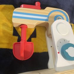  Toy Blender But Missing The Cup