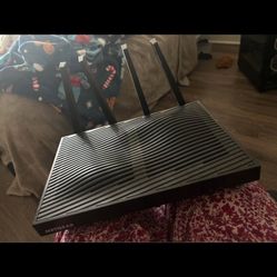 Nighthawk Router