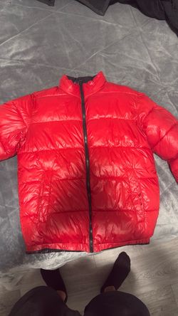 GUESS PUFFER