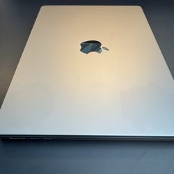 MacBook Pro M3 14 Inch  RAM 8  500GB storage New With Warranty