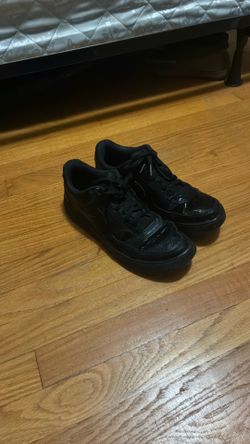 Shoe