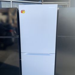 Refrigerator Convertible Converts between all freezer & all Fridge