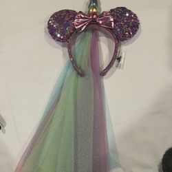 Disney Disneyland Unicorn Rainbow Glitter Veil Ears Headband Like New