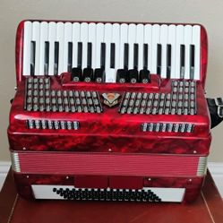 Acordeon Como Nuevo 37 Teclas 5 Registros Y 80 Bajos Accordion To