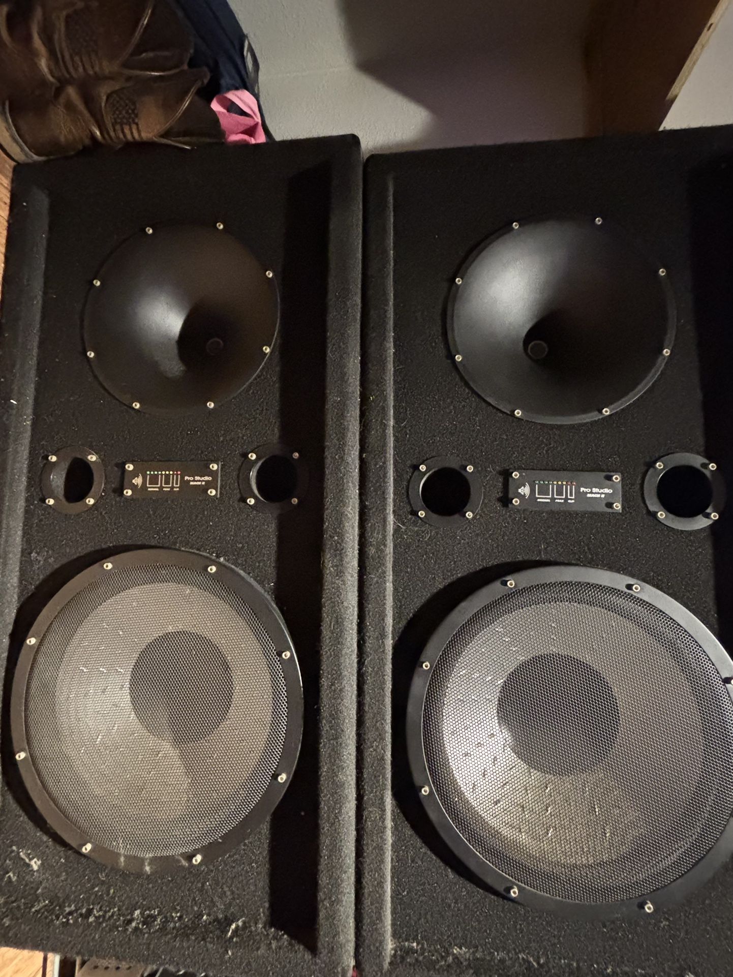 Pro Studio Mach Speakers Set of