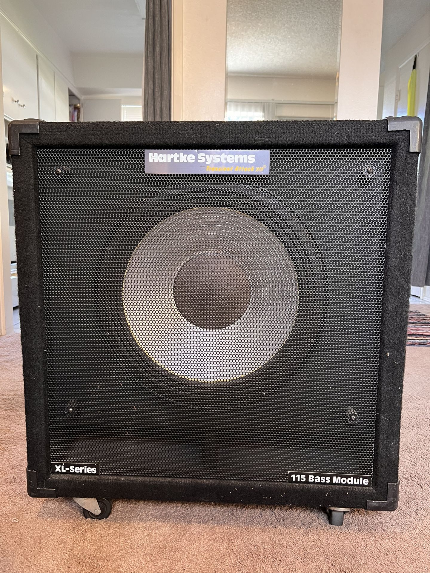 Hartke XL-115 Bass Cabinet