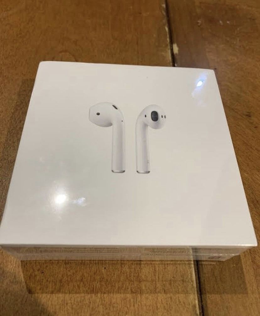 Apple AirPod 2nd Generation Brand New