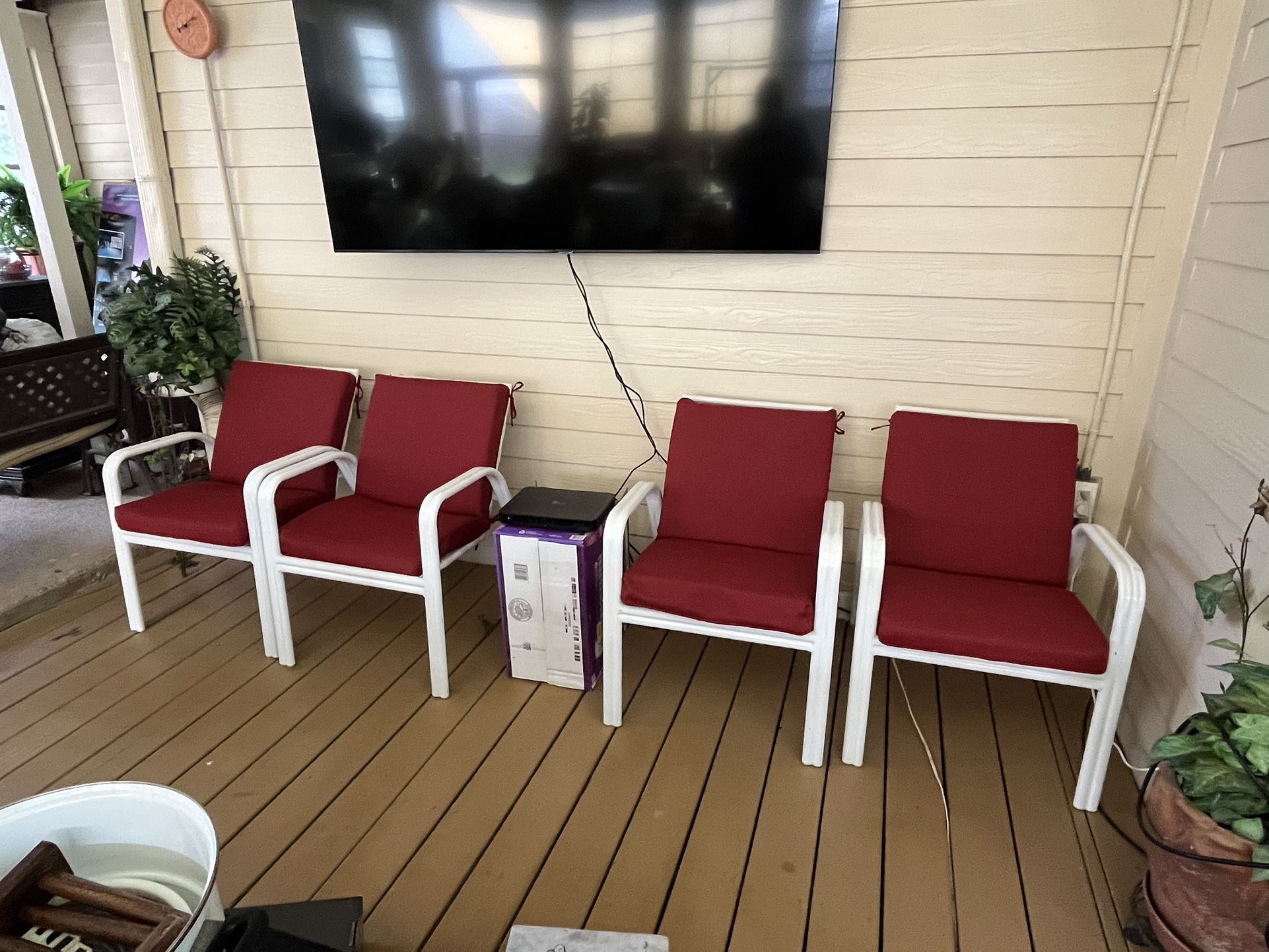 Set Of Four White Aluminum Framed Patio Chairs