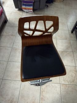 Chair Height Adjustable