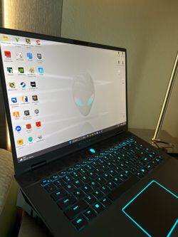 Alienware m16 r2 2025