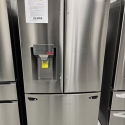 28 Cu.ft French Door Refrigerator With Dual Ice Maker Craft-ice Balls
