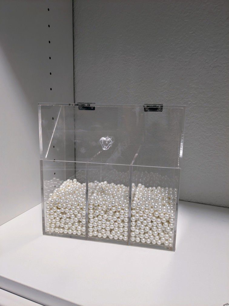 Covered Makeup Brush Holder With Pearls