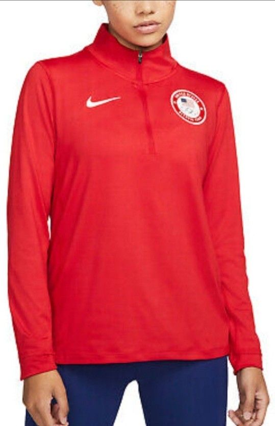 Nike Team Usa Olympic Element Long Sleeve Top.