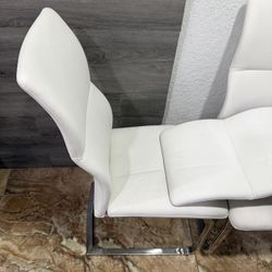 Dinning Table White Chairs 