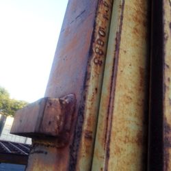 Clark Forklift Mast With Lift Cylinder Removed. 