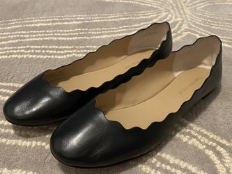 SAKS FIFTH AVENUE flats - Size 8 - like new