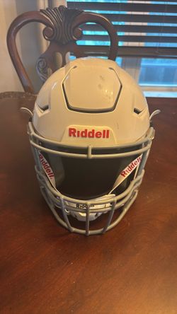 Riddell speed flex large (willing to negotiate)