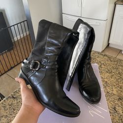 Women Boots