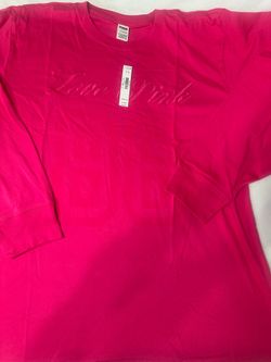 New vs pink long sleeve shirt large
