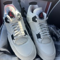 Jordan 4’s OG Retro FC