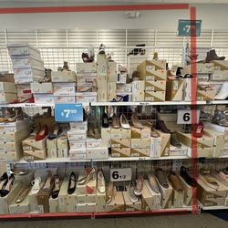 Double-Sided Retail Gondola Shelving Unit With Wire Back Panels
