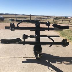 New Thule 2-Bike Hitch Rack 