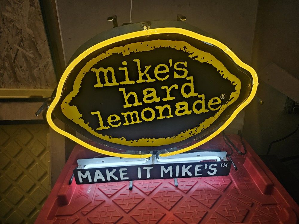 Mike's Hard Lemonade Neon Bar Sign