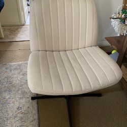 Swivel Desk Chair