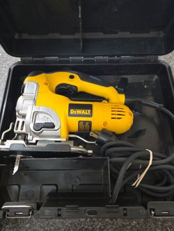 DeWalt Corded Jigsaw with Case